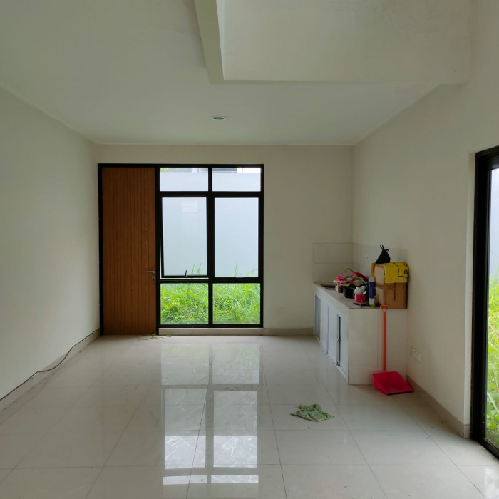 Rumah Disewakan Semi Furnished di Cluster Summer Bliss Lippo Cikarang 